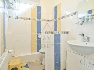 Prodej rodinného domu, Hřebeč, nám. Draha, 150 m2