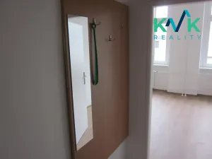 Pronájem bytu 1+kk, Karlovy Vary, Krále Jiřího, 22 m2