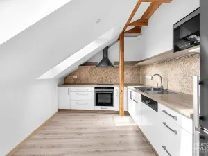 Pronájem bytu 3+kk, Hradec Králové, Puškinova, 80 m2