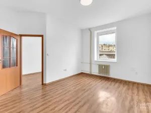 Pronájem bytu 2+1, Hradec Králové, Průmyslová, 55 m2