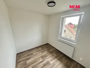 Pronájem bytu 2+kk, Tlučná, Tlučenská kolonie, 37 m2