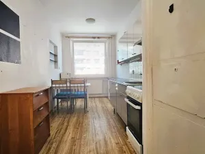 Pronájem bytu 2+1, Zlín, Slunečná, 57 m2