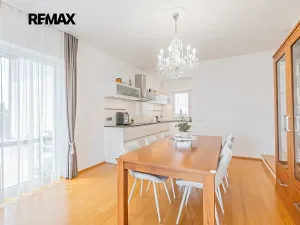 Prodej rodinného domu, Lidice, Starosty Hejmy, 148 m2