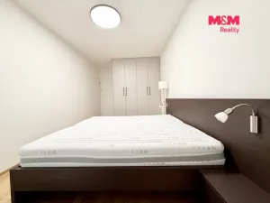 Pronájem bytu 2+kk, Praha, Na Neklance, 54 m2