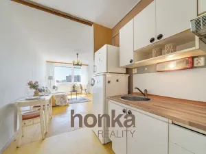 Prodej bytu 2+kk, Praha - Chodov, Jarníkova, 46 m2