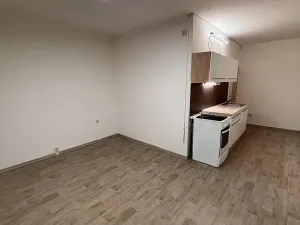 Pronájem bytu 2+kk, Liberec, Sametová, 42 m2