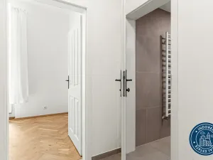 Pronájem bytu 2+kk, Praha - Vinohrady, Máchova, 32 m2