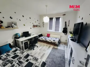 Prodej bytu 3+1, Orlová - Lutyně, Kpt. Jaroše, 55 m2