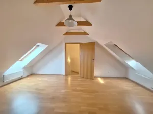 Pronájem bytu 3+kk, Praha - Nusle, Jaurisova, 83 m2