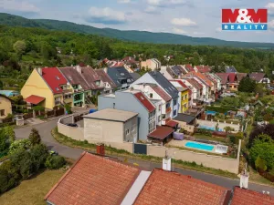 Prodej rodinného domu, Chlumec, Chlumecká, 260 m2