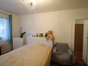Prodej bytu 3+1, Karlovy Vary, Krymská, 68 m2