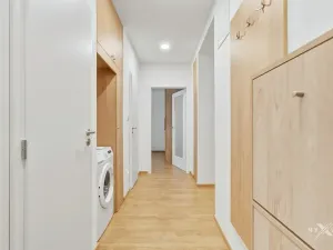 Pronájem bytu 2+1, Praha - Strašnice, Tejnická, 52 m2