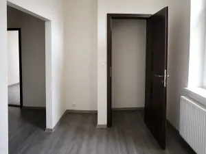 Pronájem bytu 1+1, Děčín, Jiráskova, 33 m2