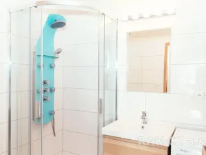Prodej činžovního domu, Praha - Radotín, Prvomájová, 338 m2