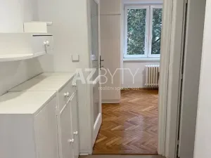 Pronájem bytu 2+1, Praha - Podolí, Pravá, 68 m2