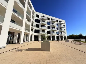 Pronájem bytu 2+kk, Brno, třída Generála Píky, 84 m2