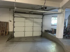 Pronájem garážového stání, Luhačovice, 13 m2