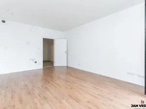 Prodej bytu 1+kk, Plzeň, Železná, 32 m2