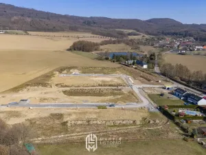 Prodej pozemku pro bydlení, Komárov, 743 m2