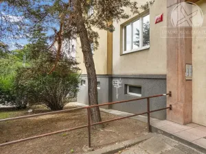 Prodej bytu 2+1, Praha - Strašnice, Na padesátém, 55 m2