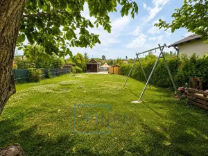 Pronájem chaty, Kralupy nad Vltavou - Zeměchy, 30 m2