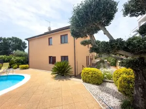 Prodej bytu 4+kk, Novigrad, Chorvatsko, 67 m2