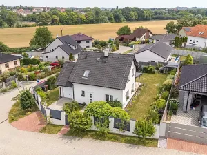 Prodej rodinného domu, Milovice, Zahradní, 95 m2