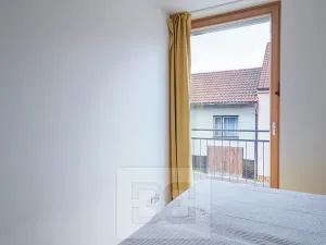 Prodej bytu 3+kk, Praha - Kobylisy, Pod hliništěm, 70 m2