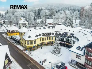 Prodej obchodního prostoru, Harrachov, 283 m2