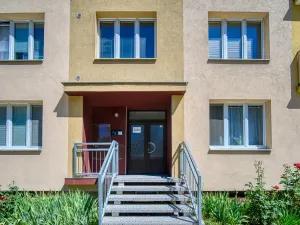 Pronájem bytu 2+1, Louny, Kpt. Nálepky, 60 m2