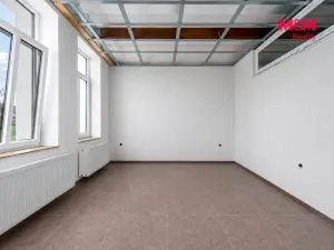 Prodej bytu 3+kk, Černíkovice, 108 m2