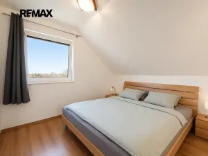 Prodej bytu 3+kk, Lichoceves, 75 m2