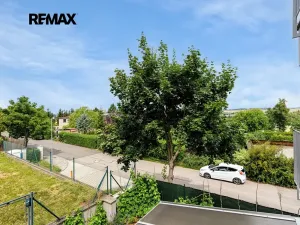 Pronájem bytu 3+kk, Zbuzany, Lomená, 72 m2