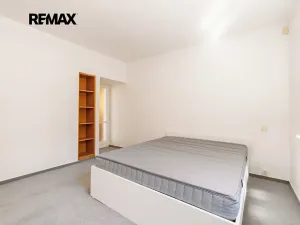 Pronájem bytu 3+kk, Praha - Dejvice, Šárecká, 76 m2