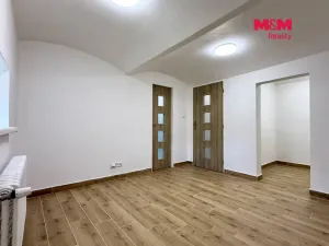 Pronájem bytu 2+1, Hobšovice - Skůry, 87 m2
