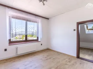 Prodej bytu 3+1, Leština u Světlé, 73 m2