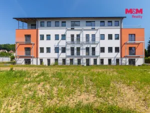 Prodej bytu 4+kk, Zubří, Hlavní, 77 m2