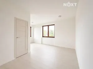 Prodej bytu 2+kk, Praha - Písnice, Libušská, 40 m2