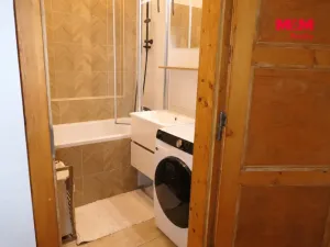 Pronájem bytu 2+kk, Praha - Žižkov, Hájkova, 45 m2