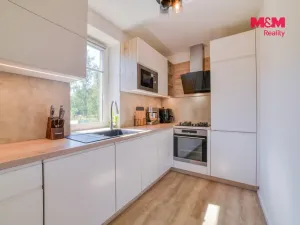 Prodej bytu 3+kk, Mariánské Lázně - Úšovice, Dukelská, 66 m2