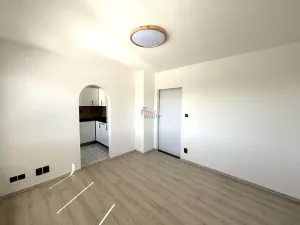 Pronájem bytu 1+1, Ostrava, Bohumínská, 27 m2