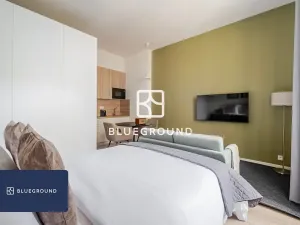 Pronájem bytu 1+kk, Praha - Bubeneč, Veletržní, 30 m2