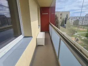 Pronájem bytu 2+1, Praha - Prosek, Okřínecká, 52 m2