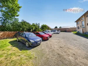 Prodej bytu 3+1, Chrášťany, 66 m2