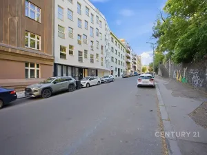 Prodej kanceláře, Praha - Smíchov, Na Zatlance, 232 m2
