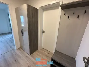 Pronájem bytu 2+kk, Praha - Lipence, Oddechová, 48 m2