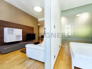 Pronájem bytu 3+kk, Brno, Jakubská, 82 m2