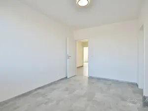 Prodej bytu 4+1, Praha - Čimice, Strážnická, 103 m2