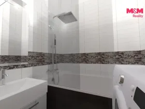 Prodej bytu 1+1, Orlová - Lutyně, Osvobození, 39 m2