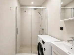 Pronájem bytu 1+kk, Praha - Záběhlice, Bramboříková, 42 m2